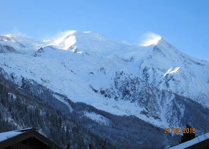Facing The Chamonix Needles Apartamento Les Houches